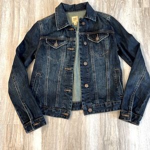 NWOT dark denim jean jacket size XS